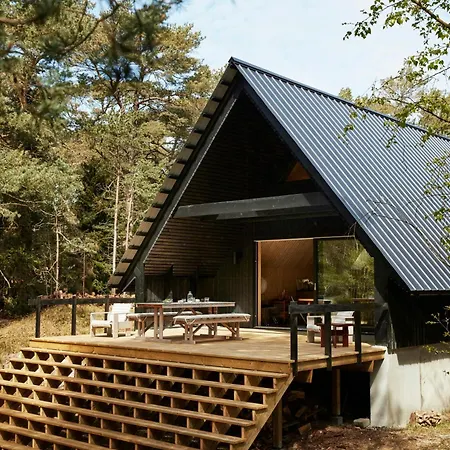 Elegant Architecturally A-house In The First Row On Bornholm Σπίτι διακοπών *